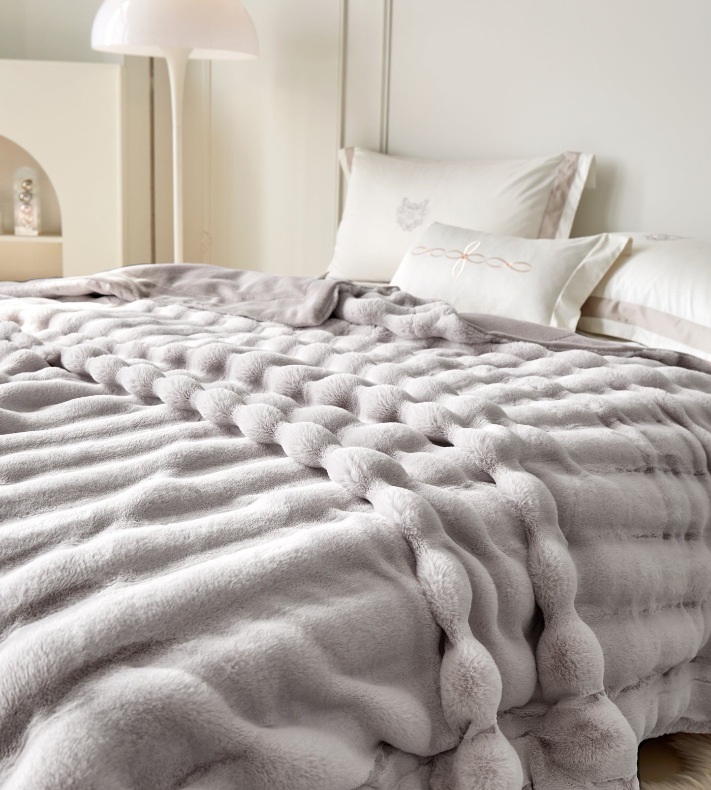超柔超软仿兔毛绒毛毯 Fluffy Faux Rabbit Fleece Blanket
